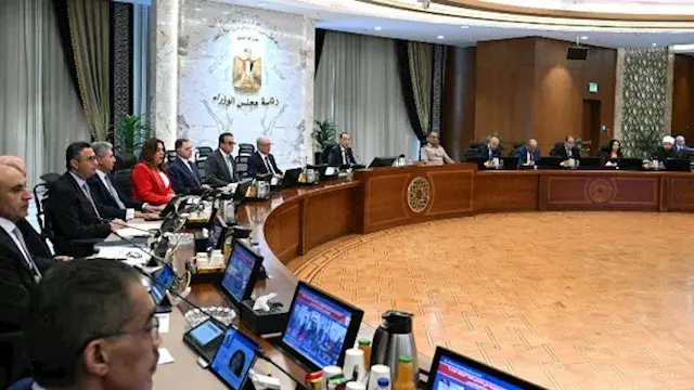 الحكومة توافق على تجديد عقود نظافة أحياء الجيزة لمدة عام بدءًا من يناير 2026