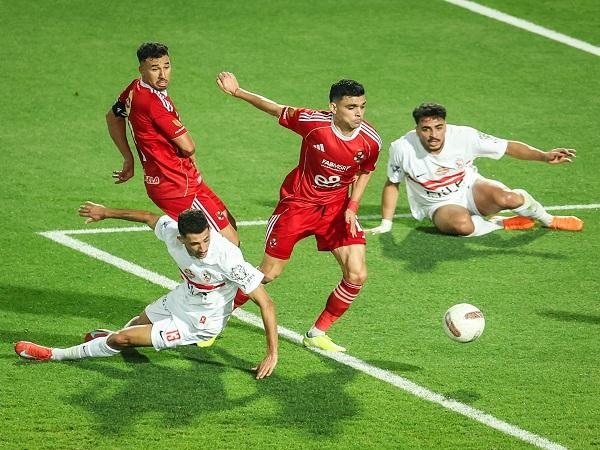 تقرير يكشف موعد قرار كاف بزياد...