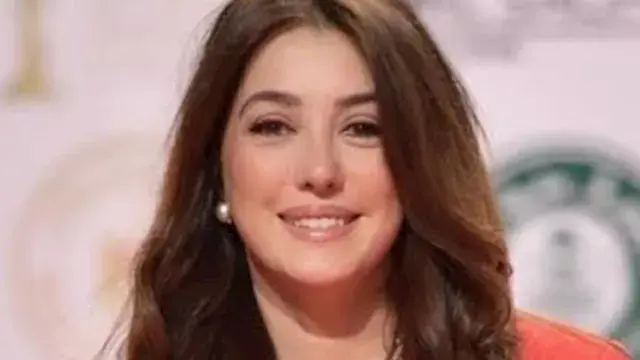 كندة علوش: "قفلت حسابي على فيس...