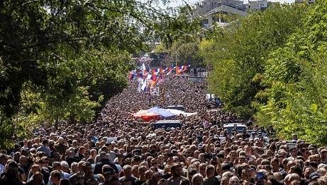 رئيسة المفوضية الأوروبية تنتقد...