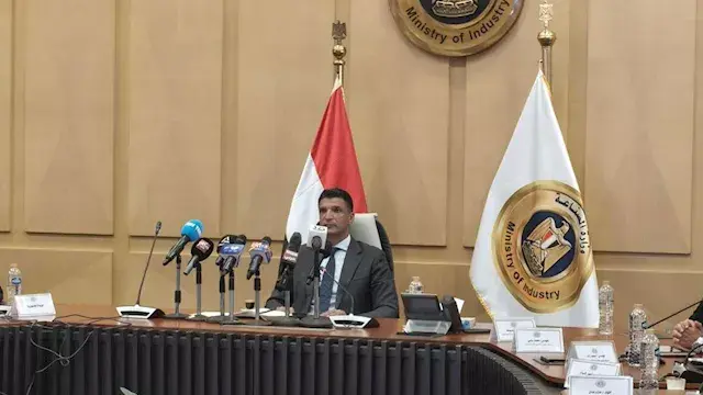 وزير الصناعة: نستهدف رفع عدد ا...