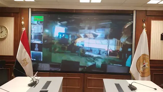 منال عوض: تنفيذ 9704 حملات لرف...