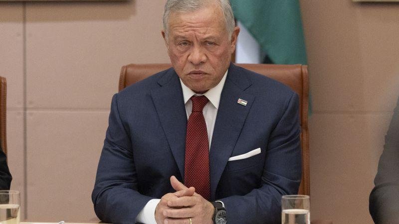 "سنواجه العمل الإرهابي بأشد العقوبات".. أول تعليق من الملك عبدالله على إطلاق النار في كنيسة بالكرك
