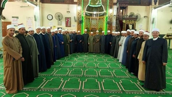 لإلقاء خطبة الجمعة.. وزارة الأ...