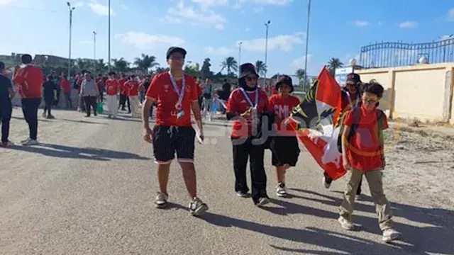 توافد جماهير الأهلي على استاد...