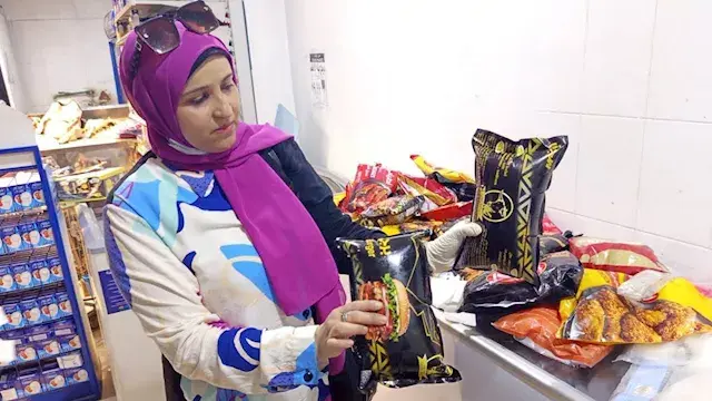 ضبط لحوم فاسدة داخل هايبر مارك...